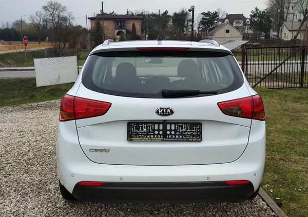 Kia Ceed cena 33900 przebieg: 150400, rok produkcji 2012 z Płock małe 211